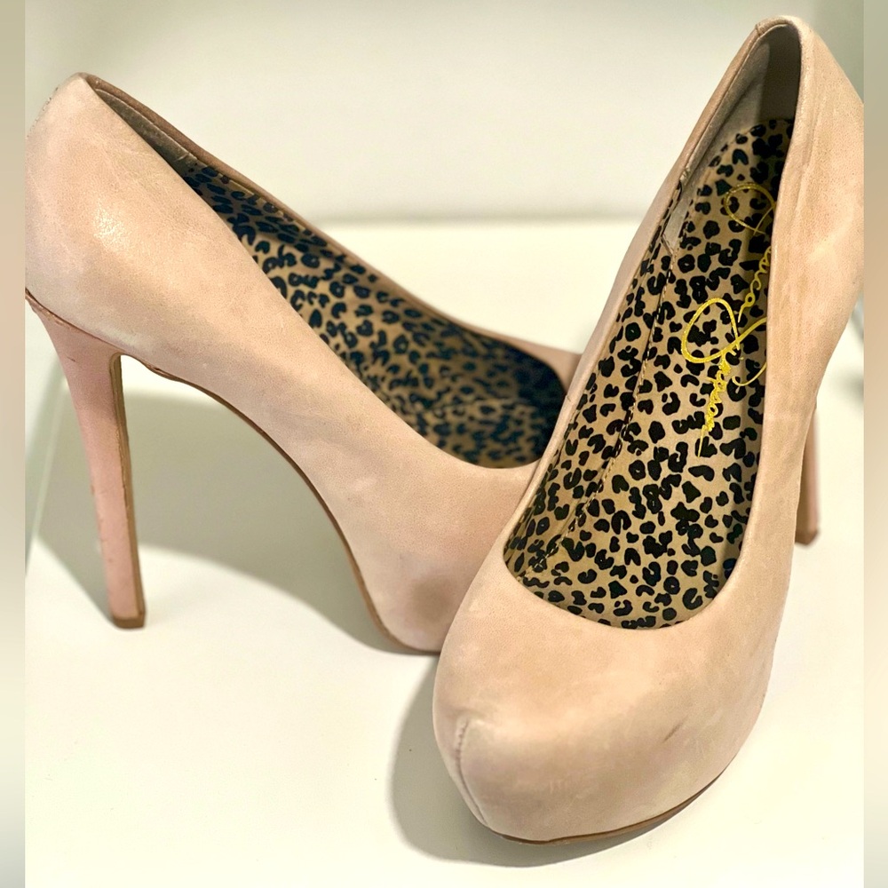 🚫SOLD🚫👠 Jessica Simpson Jasmint Heels👠